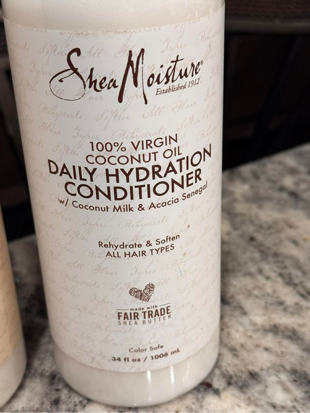 Shea Moisture 100% Virgin Coconut Oil Daily Hydration conditioner & Shampoo - - Picture 4 of 5